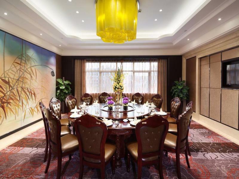 Yiwu Zhong Lian Kai Xin Hotel Dış mekan fotoğraf